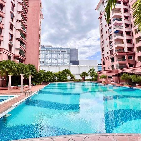 MARINA COURT VACATION HOME 3 BEDROOMS - Kota Kinabalu Bagian luar foto