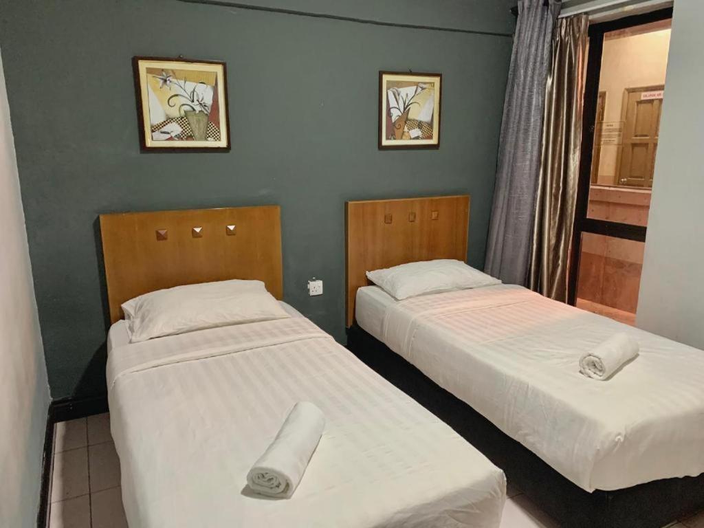 MARINA COURT VACATION HOME 3 BEDROOMS - Kota Kinabalu Bagian luar foto