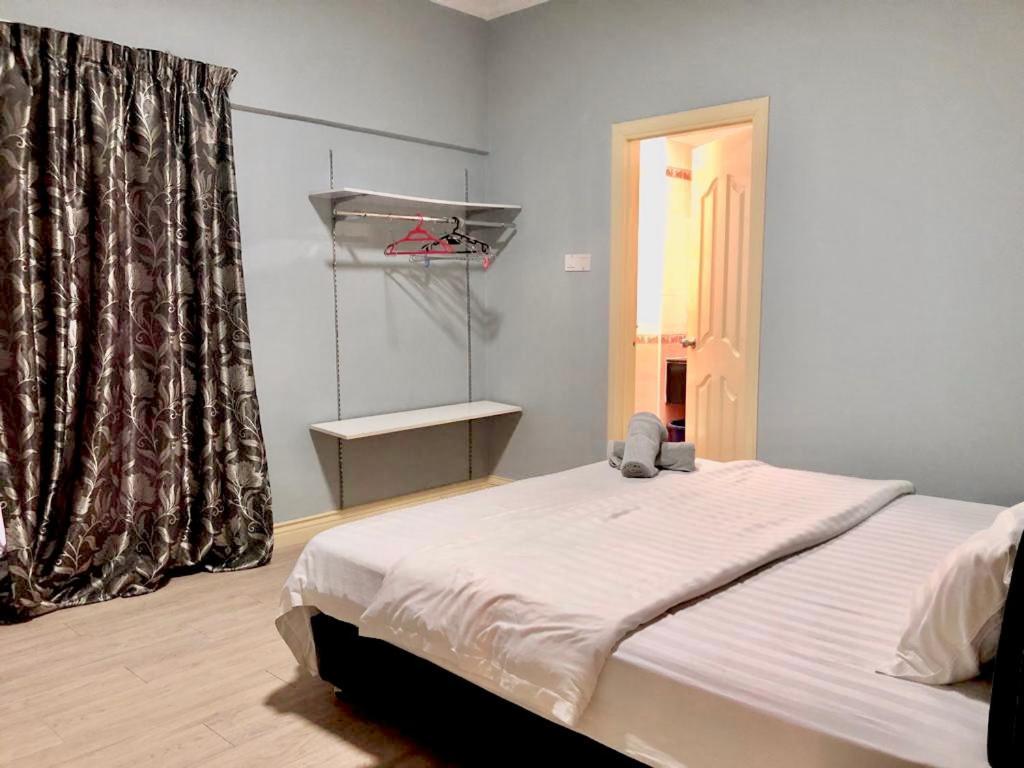 MARINA COURT VACATION HOME 3 BEDROOMS - Kota Kinabalu Bagian luar foto