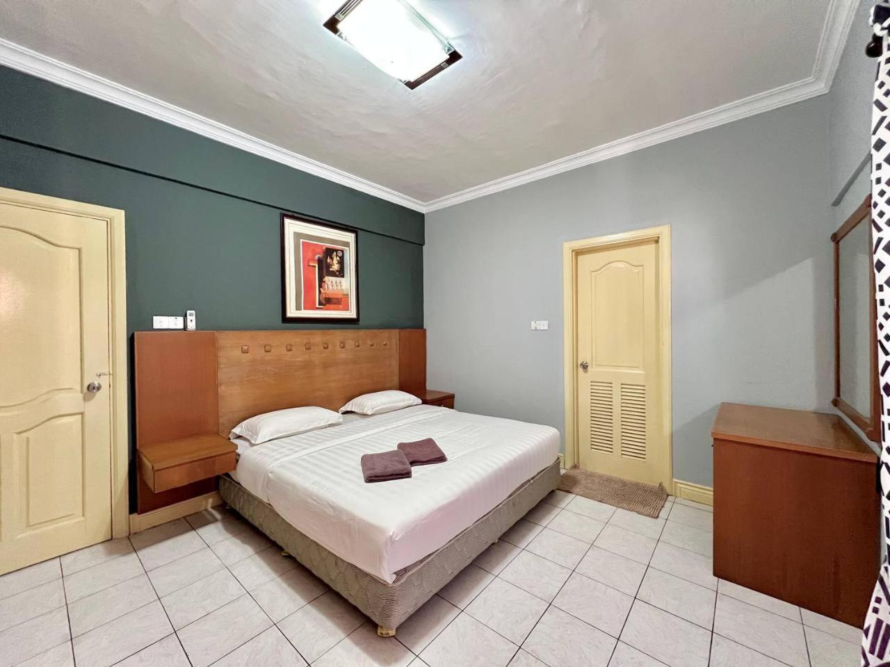 MARINA COURT VACATION HOME 3 BEDROOMS - Kota Kinabalu Bagian luar foto