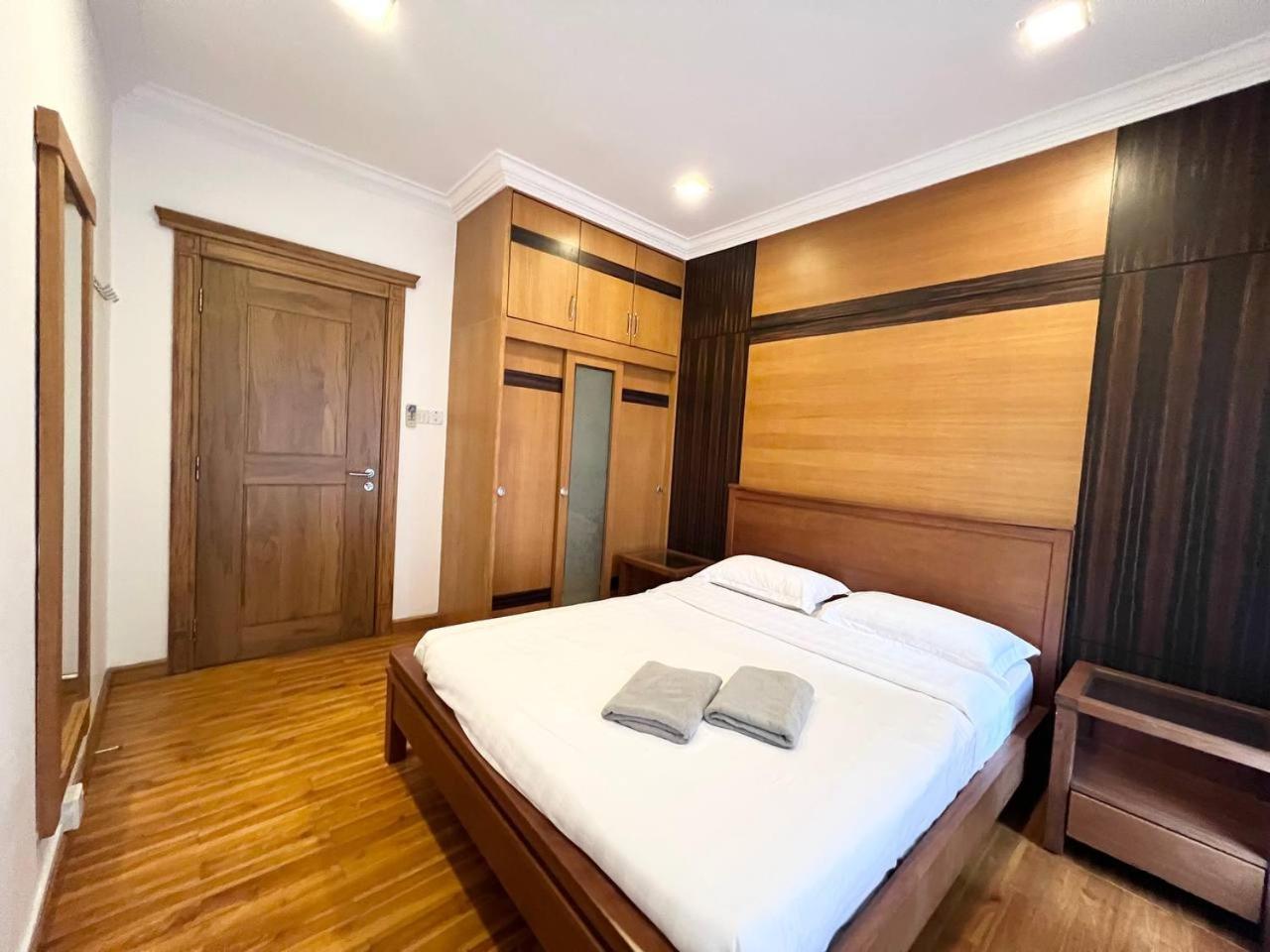 MARINA COURT VACATION HOME 3 BEDROOMS - Kota Kinabalu Bagian luar foto