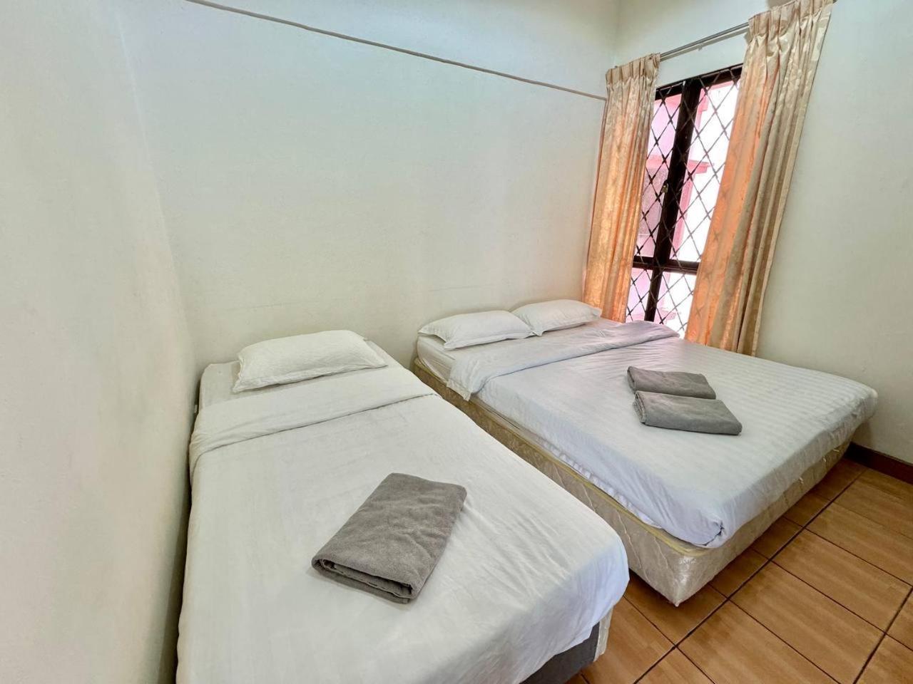 MARINA COURT VACATION HOME 3 BEDROOMS - Kota Kinabalu Bagian luar foto