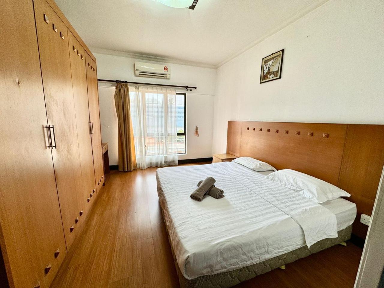 MARINA COURT VACATION HOME 3 BEDROOMS - Kota Kinabalu Bagian luar foto